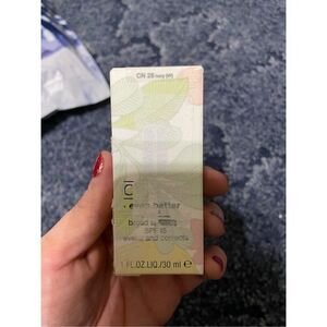 Clinique Even Better Glow Light Reflecting Makeup SPF 15 CN28 IVORY New